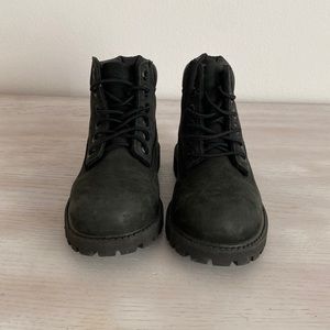 Boys Timberland boots ❄️